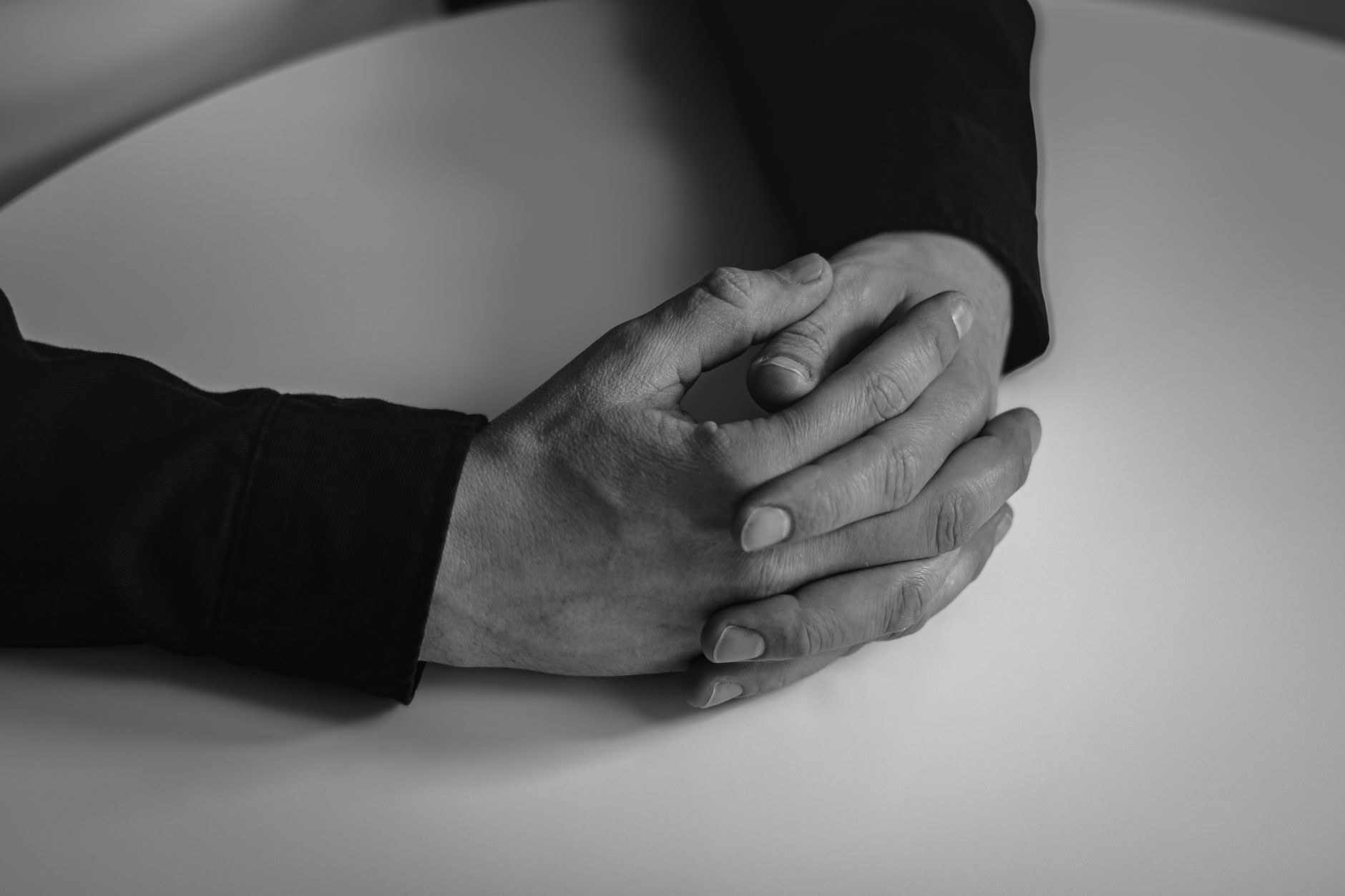 What Your Hands Do When You're Tired in Different Ways - listening to tired